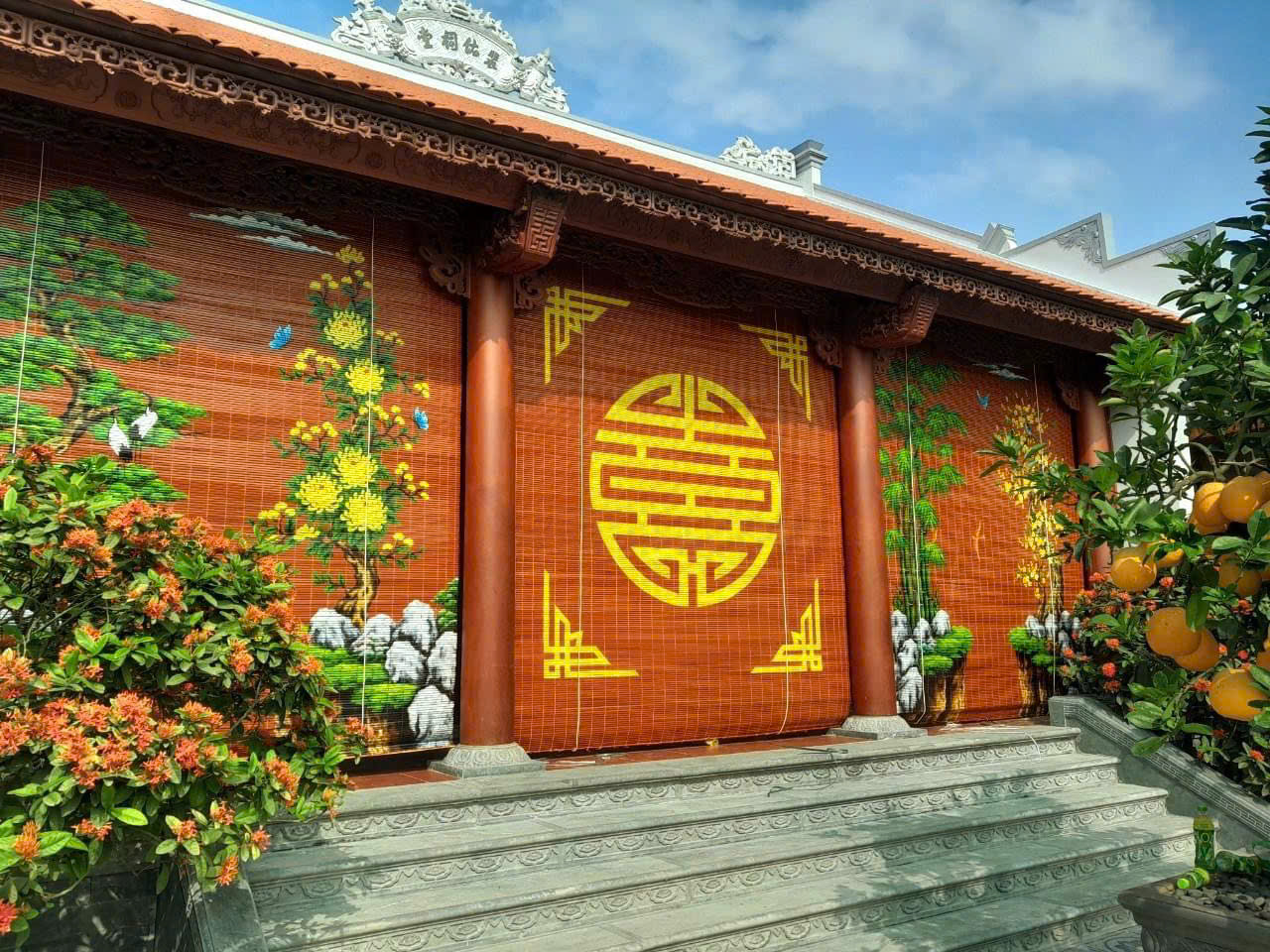 Mẫu tranh vẽ thủ công trên mành tre 01